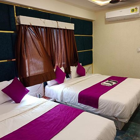 Hotel Karnavati Ahmedabad Luaran gambar